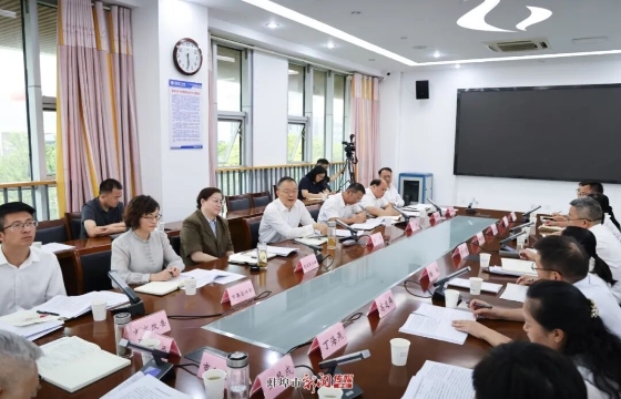 马军主持召开全市教育高质量发展座谈会